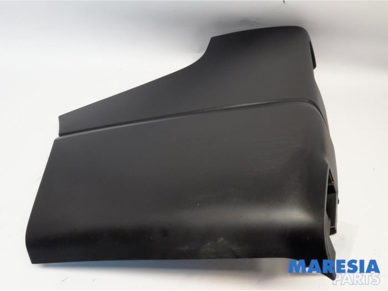 Opel - Vivaro - Rear bumper component, left
