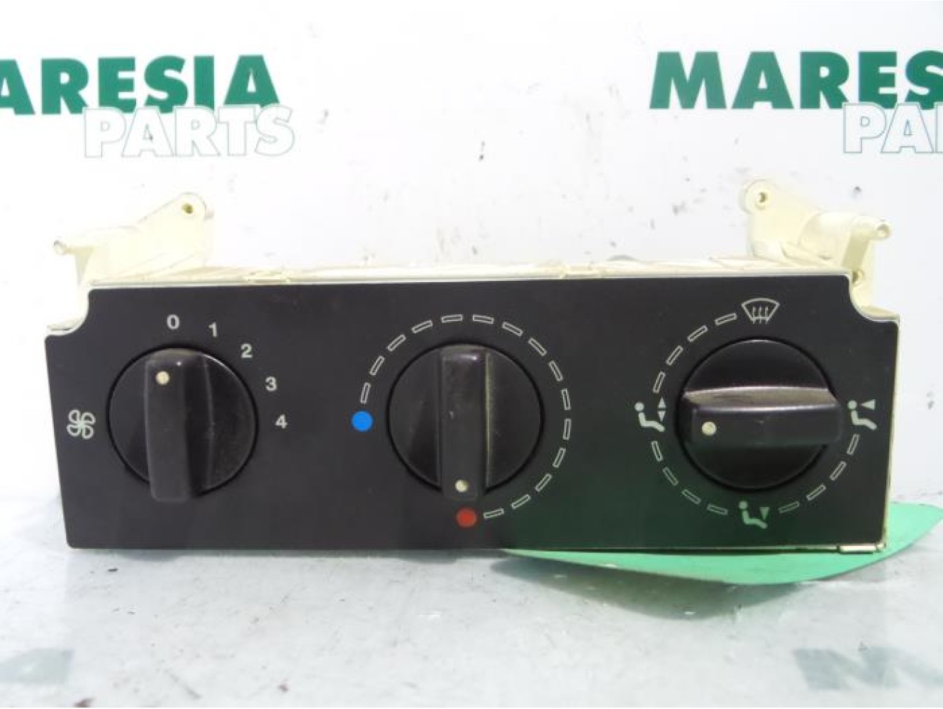 Citroen - Berlingo - Panneau de commandes chauffage