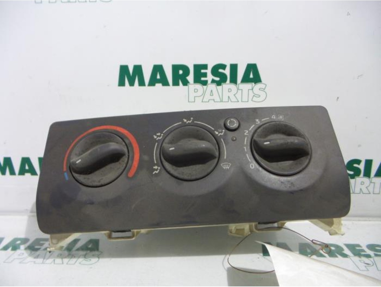 Renault - Clio - Heater control panel