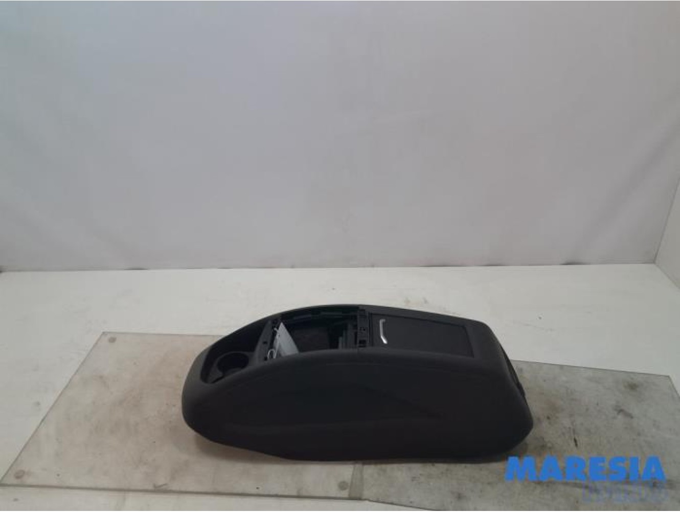 Citroen - Grand C4 Space Tourer - Middle console