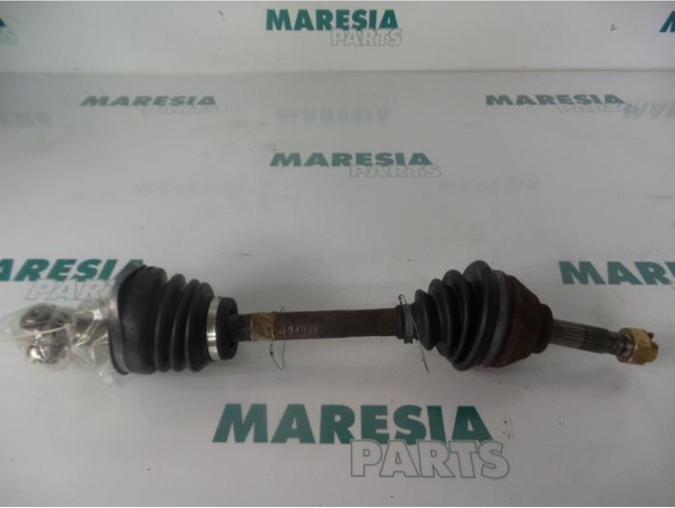 Fiat - Panda - Aandrijfas links-voor