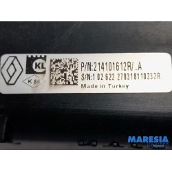 Renault - Clio - Radiator
