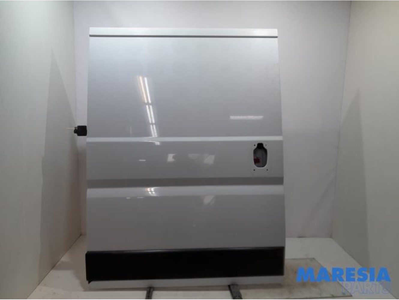 Fiat - Ducato - Sliding door, right