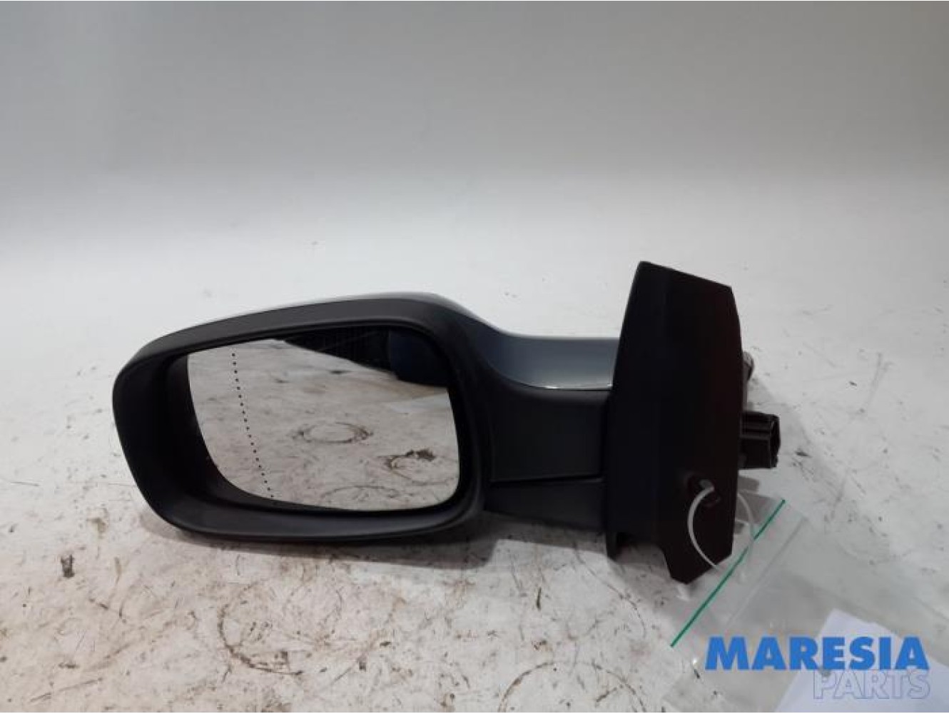 Renault - Grand Scenic - Wing mirror, left
