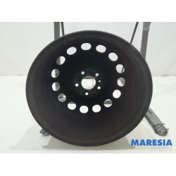 Opel - Vivaro - Wheel
