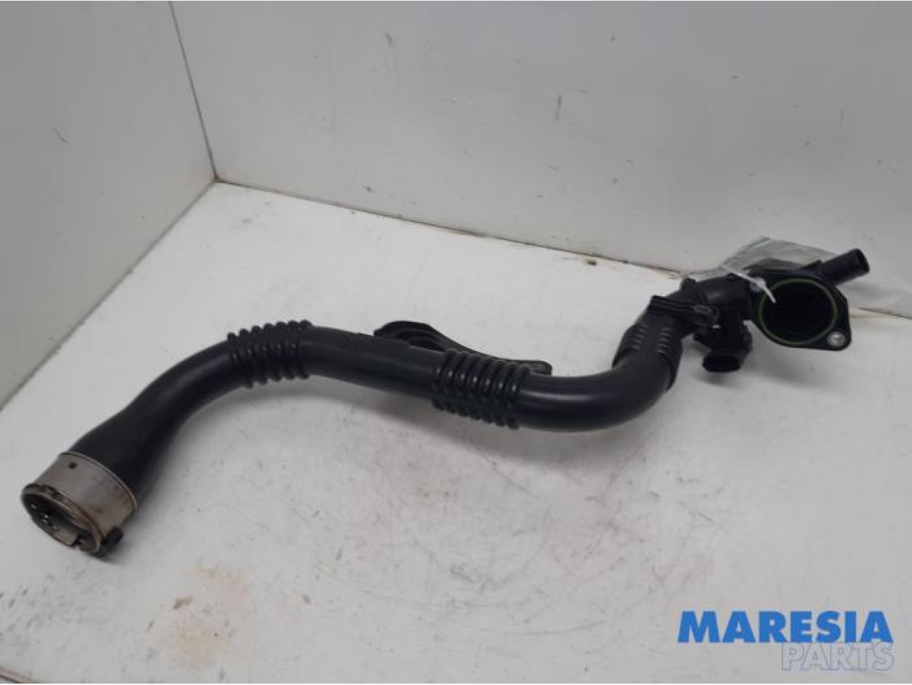 Renault - Clio - Intercooler tube