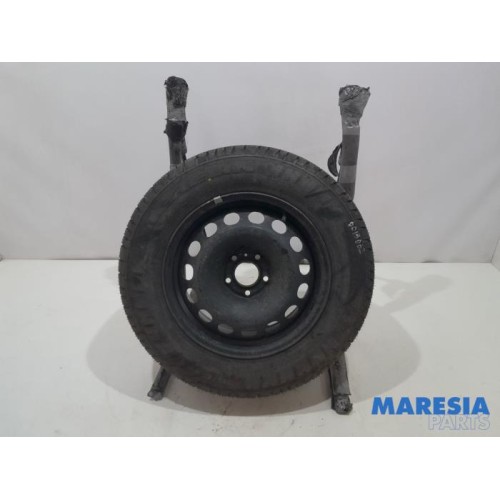 Opel - Vivaro - Reserverad