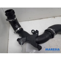 Renault - Clio - Intercooler hose