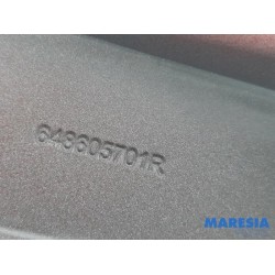 Renault - Clio - Support (miscellaneous)
