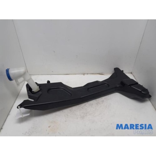 Citroen - Grand C4 Space Tourer - Front windscreen washer reservoir