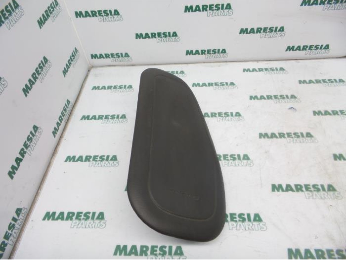 Fiat - Punto - Airbag siège