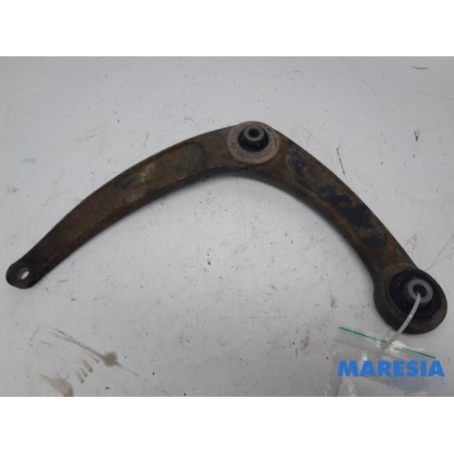 Peugeot - 307 - Front lower wishbone, left