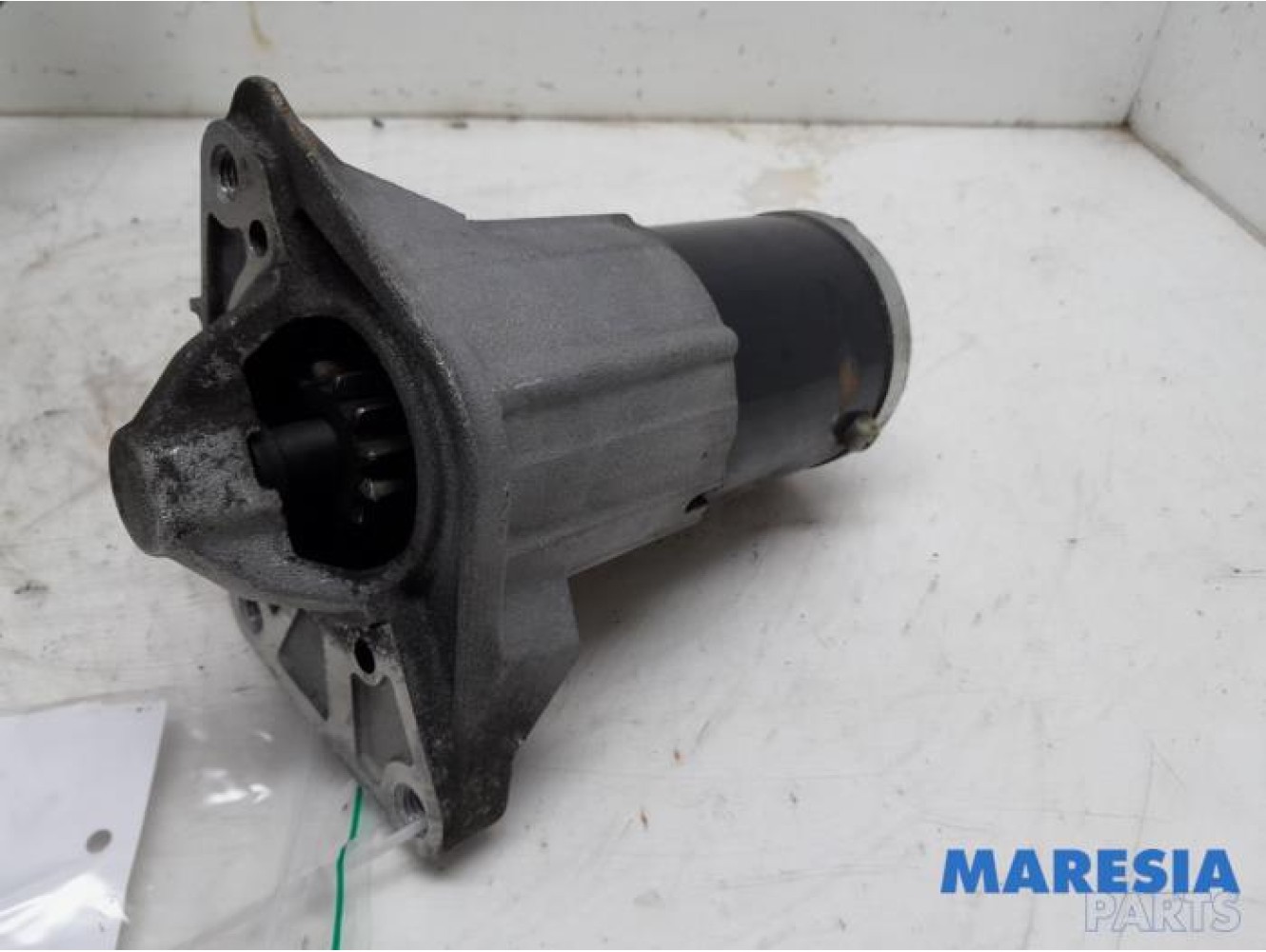 Opel - Vivaro - Startmotor