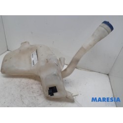 Peugeot - 307 - Front windscreen washer reservoir