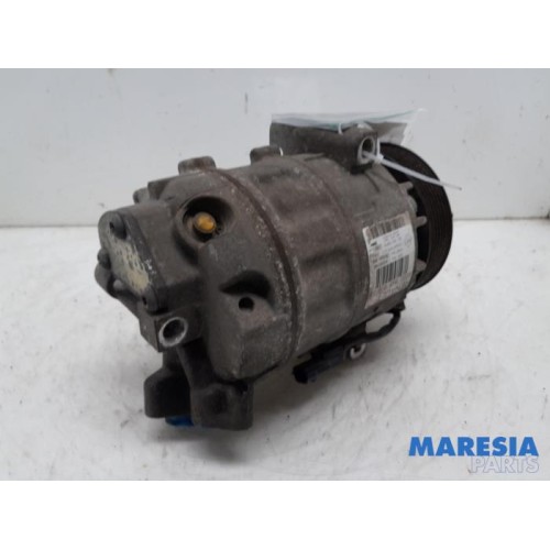 Opel - Vivaro - Air conditioning pump