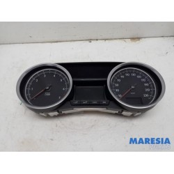 Peugeot - 508 - Instrumentenbrett