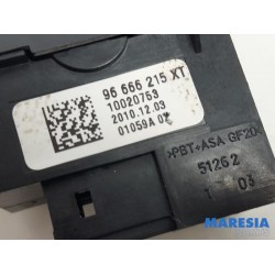 Peugeot - 508 - AIH headlight switch