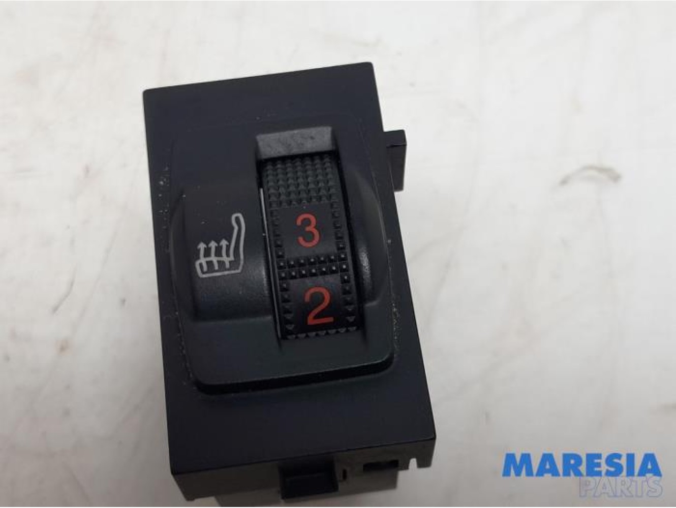 Peugeot - 508 - AIH headlight switch