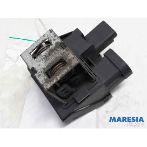 Peugeot - 508 - Cooling fan resistor