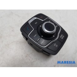 Peugeot - 508 - Panneau de commandes navigation
