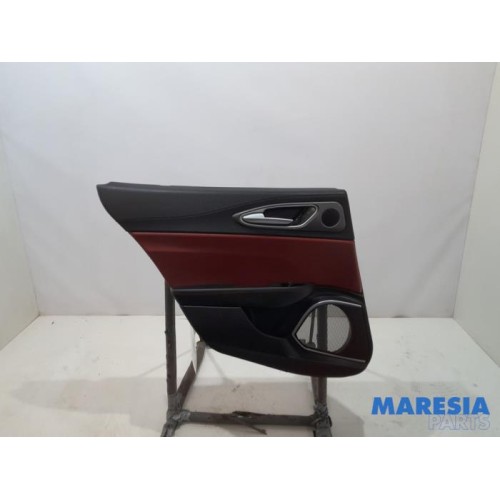 Alfa Romeo - Giulia - Rear door trim 4-door, left