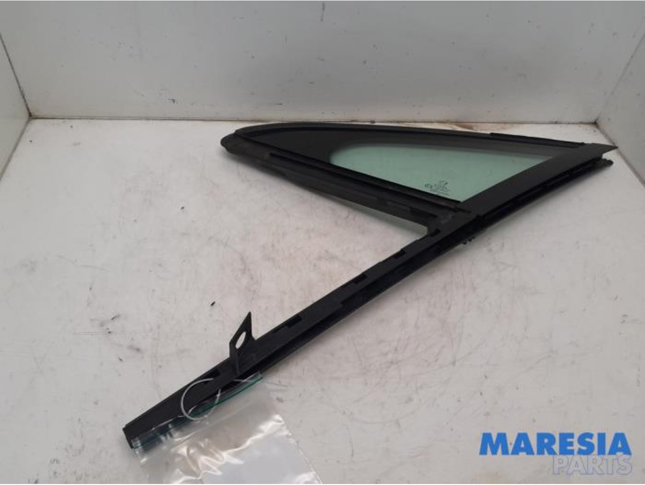 Peugeot - 508 - Dreieckfenster links vorne