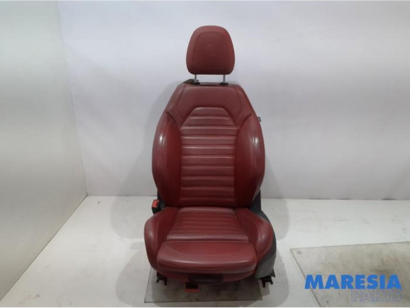 Alfa Romeo - Giulia - Stoel links