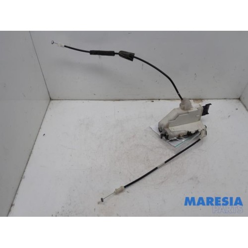 Peugeot - 508 - Front door lock mechanism 4-door, right