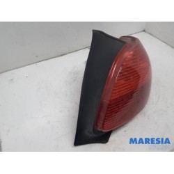 Peugeot - 206 - Taillight, right