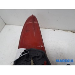 Peugeot - 206 - Taillight, right