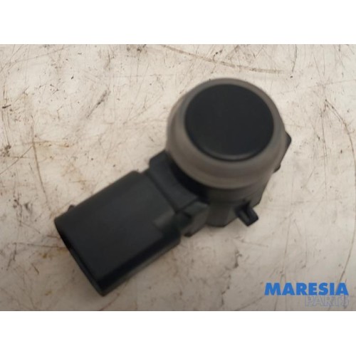 Opel - Vivaro - PDC Sensor