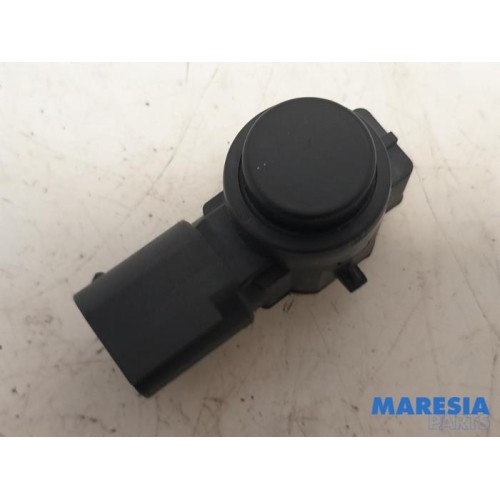 Opel - Vivaro - PDC Sensor