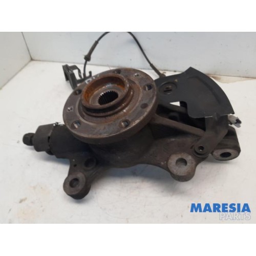 Opel - Vivaro - Knuckle, front right
