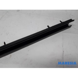 Opel - Vivaro - Sliding door rail, right