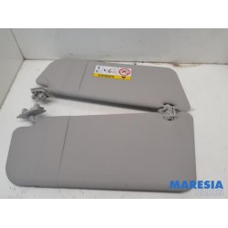 Opel - Vivaro - Zonneklep set