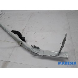 Opel - Vivaro - Sliding door rail, right