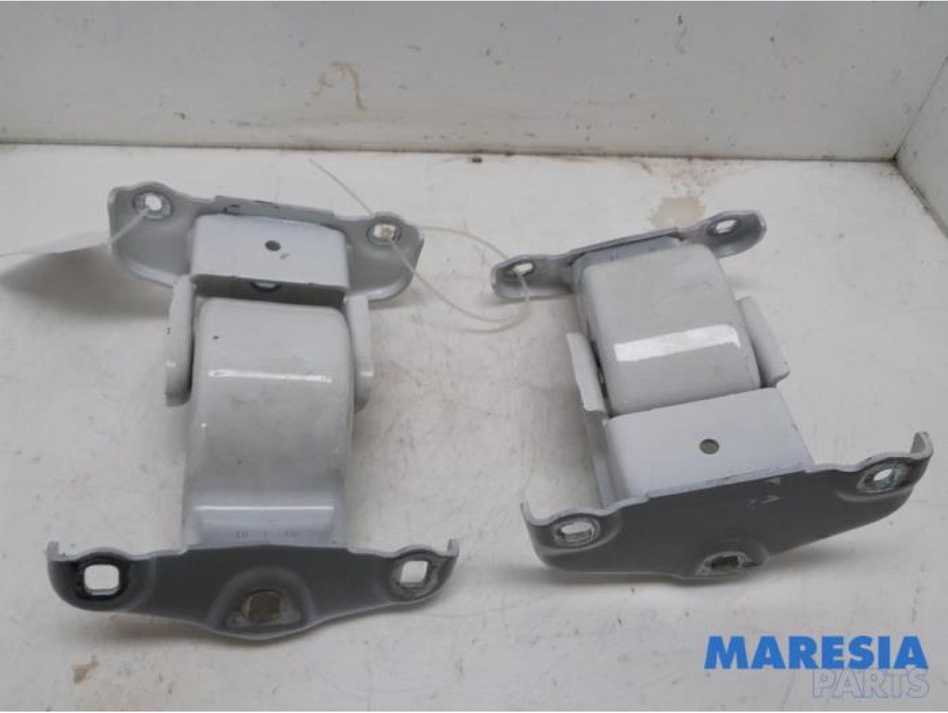 Opel - Vivaro - Scharnier- Set