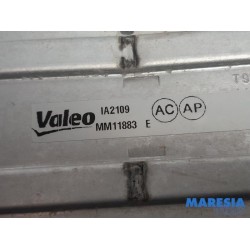Opel - Vivaro - Intercooler
