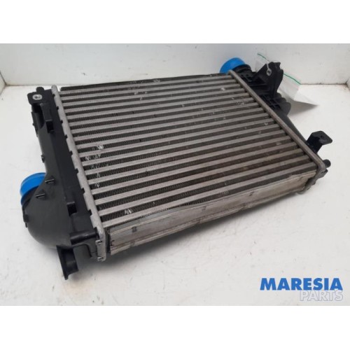 Opel - Vivaro - Intercooler