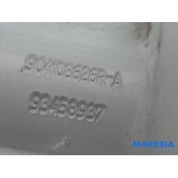 Opel - Vivaro - Set of hinges