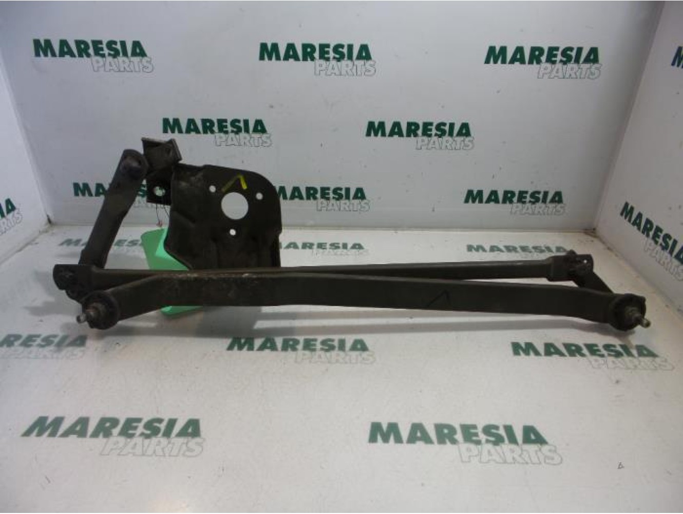Fiat - Cinquecento - Wiper mechanism