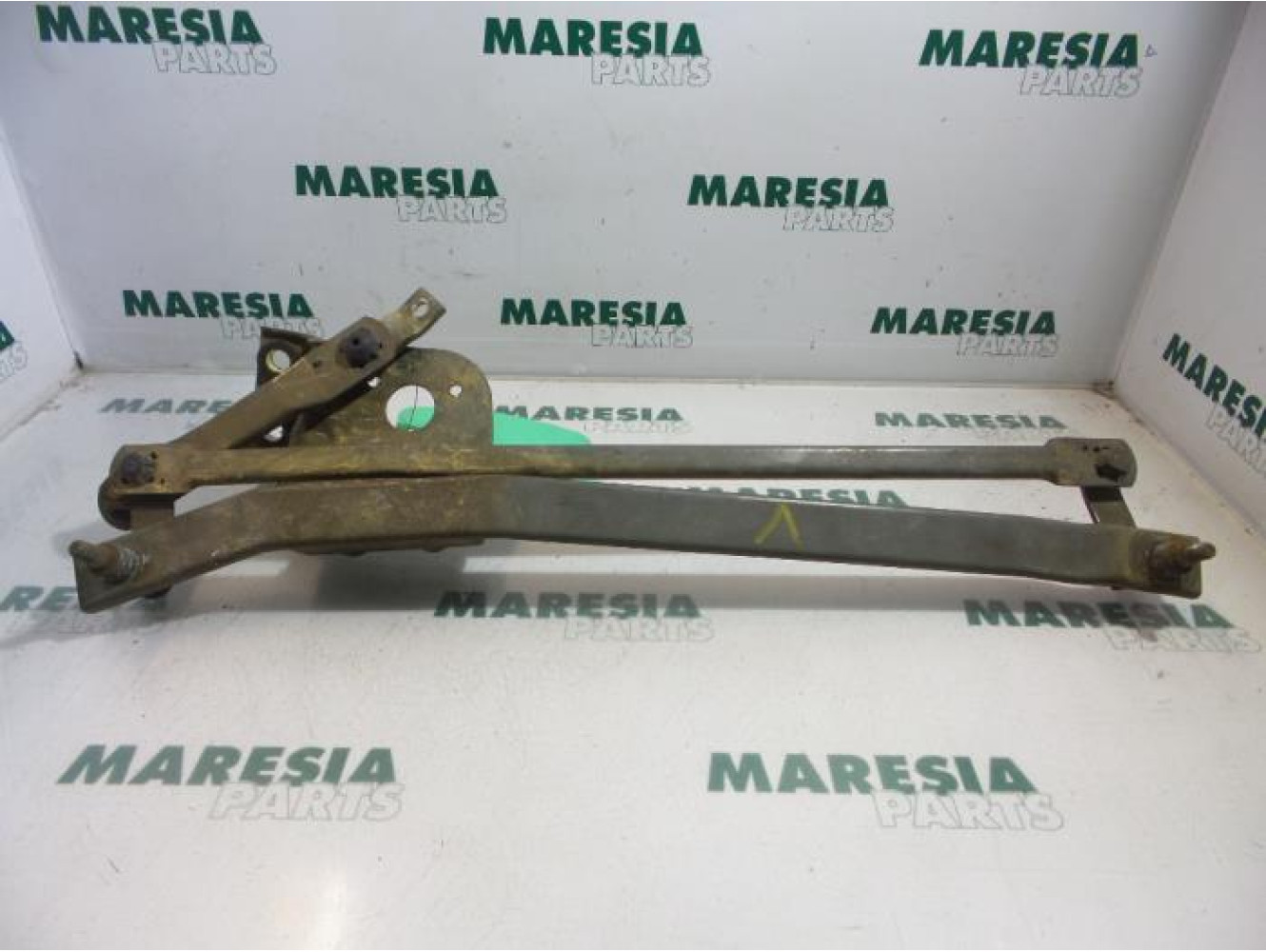 Fiat - Cinquecento - Wiper mechanism
