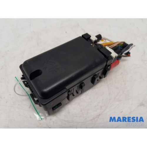 Peugeot - 508 - Fuse box