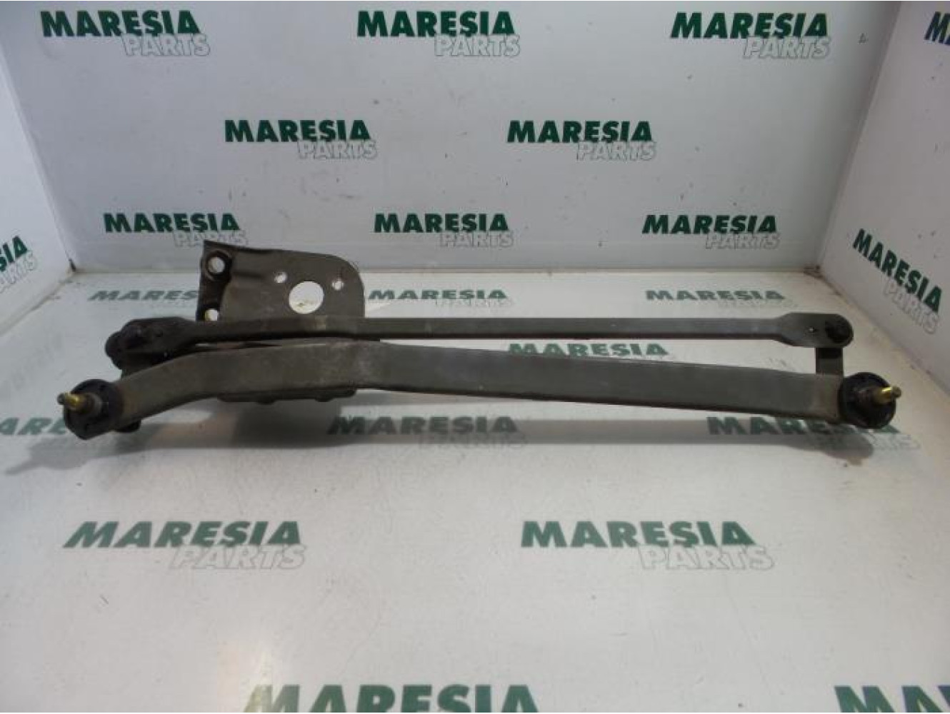 Fiat - Cinquecento - Wiper mechanism
