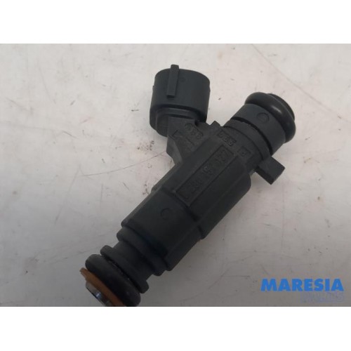 Peugeot - 208 - Injector (petrol injection)