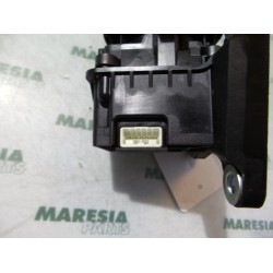 Lancia - Y(Psilon) - Gear stick