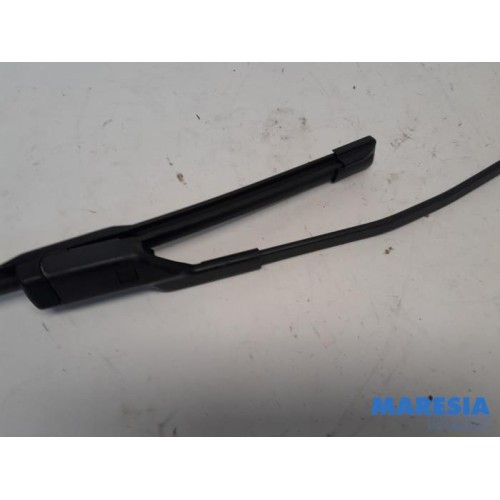 Fiat - 500 - Front wiper arm