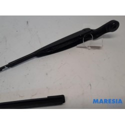Fiat - 500 - Front wiper arm
