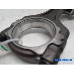 Alfa Romeo - Giulia - Connecting rod