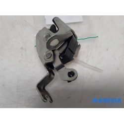 Fiat - Fiorino - Minibus/van rear door lock mechanism